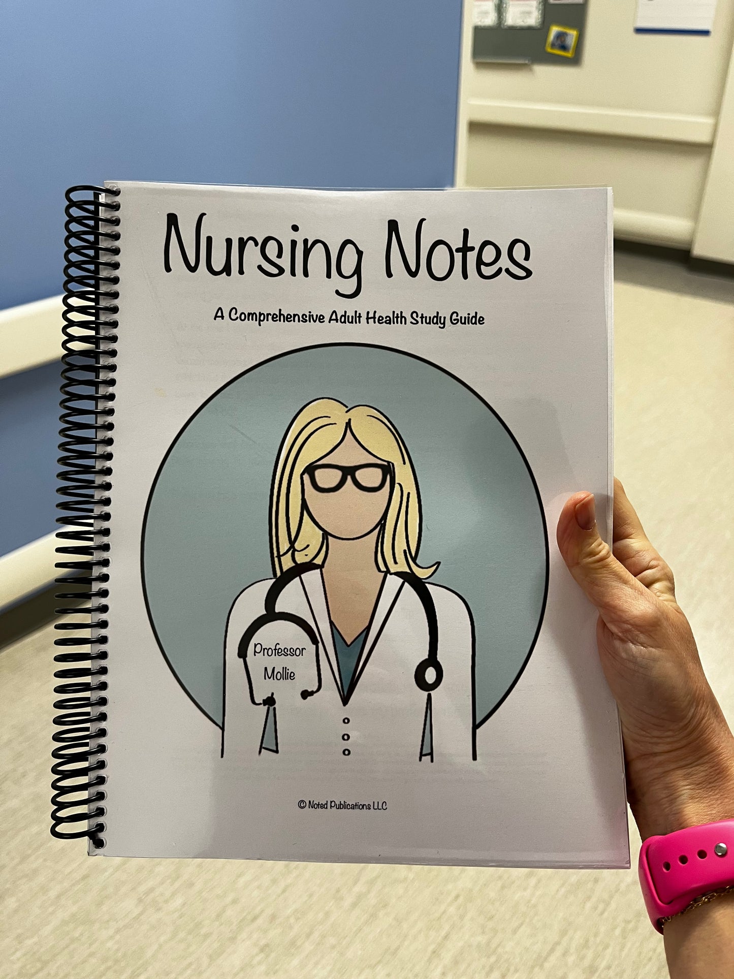 Nursing Notes & Study Guide (spiral-bound)