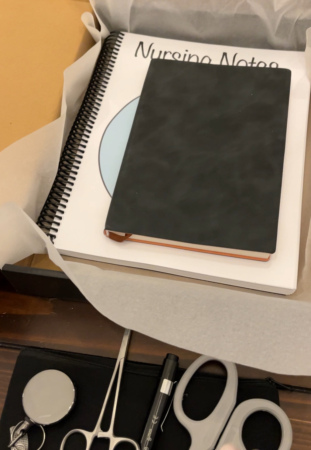 Nursing Gift Set – Neutral Edition